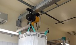 Elektrokettenzug mit Vorrichtung zum Bewegen von Big Bags