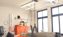 Elektrokettenzug GP in GISKB Kran hoehenoptimiert Platzsparendes Werkstatt-Kransystem für niederigen Raum