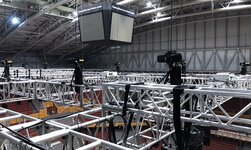 Ketten-Motor in Multifunktionsarena zum Halten von Traversen