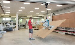 Plattenheber zum Verschieben von Holzplatten