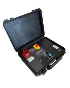 Bremsprüfsystem BTB Mithilfe des Prüfsystems BTB (Brake Testing Box) kann bei Elektrokettenzügen mit zwei Federdruckbremsen die Funktion von Betriebs- und Hilfsbremse überprüft werden, ohne dass ein mechanischer Eingriff erforderlich ist.